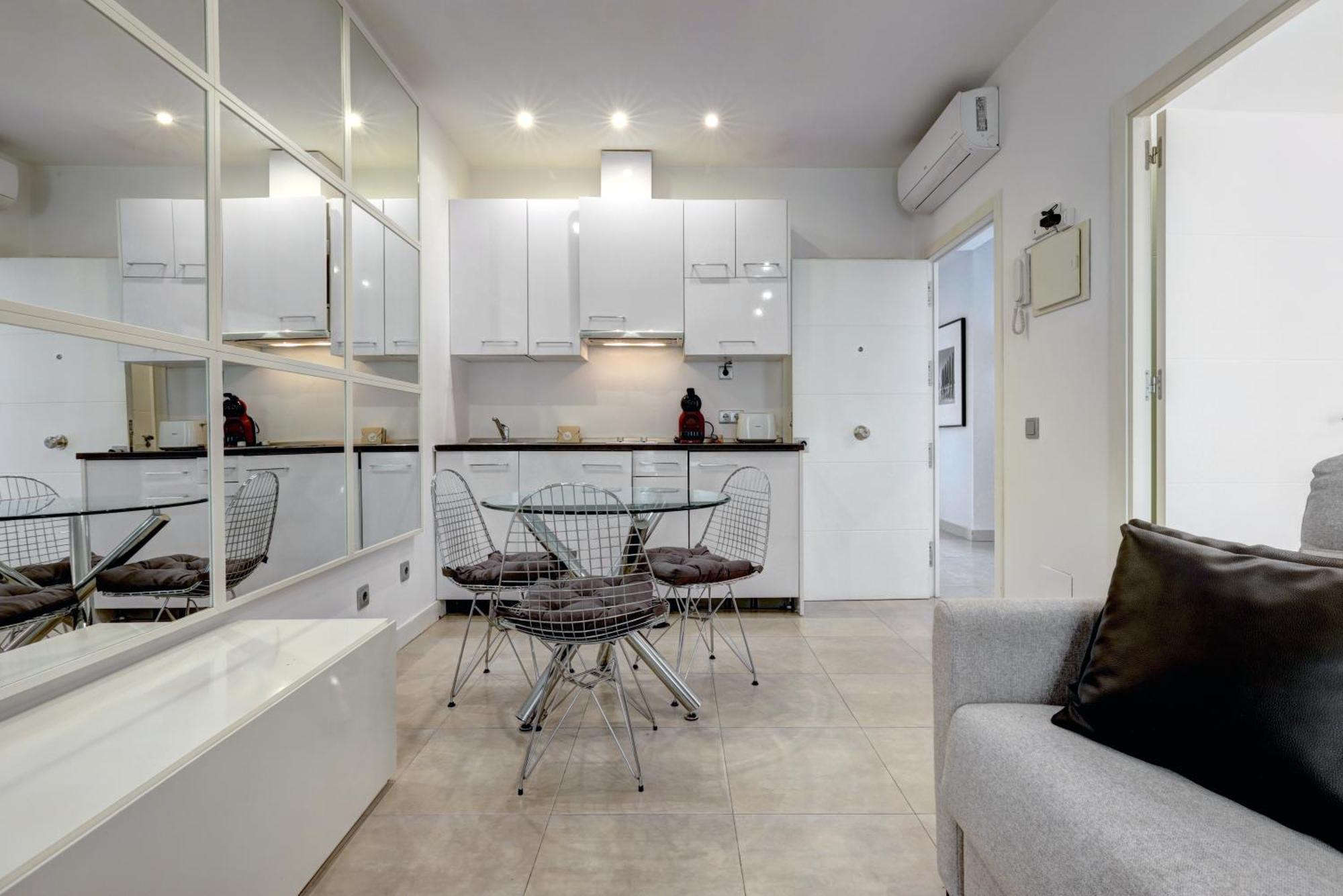 Apartamentos Con Vistas Y Terraza En Marbella Luaran gambar