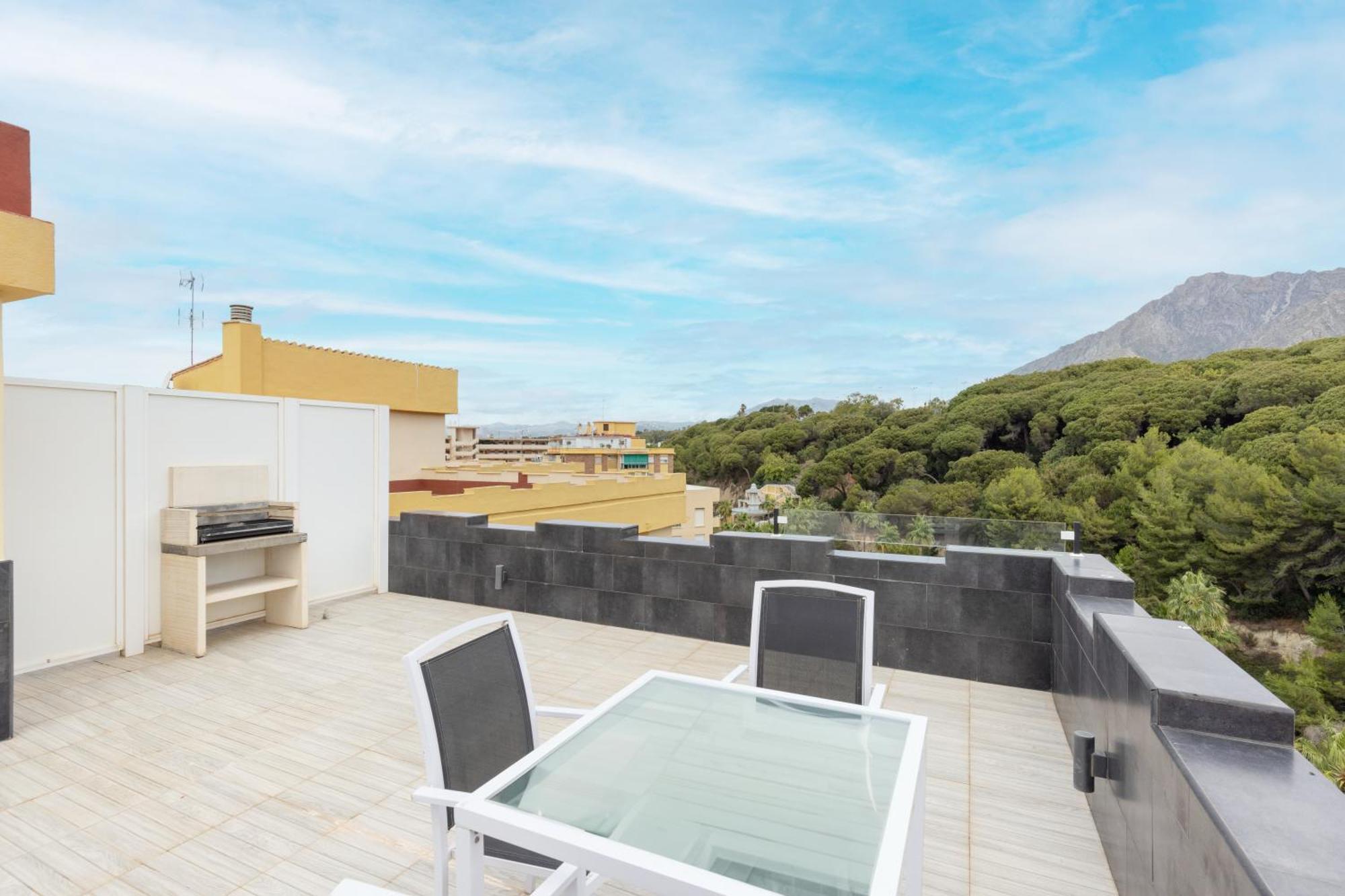 Apartamentos Con Vistas Y Terraza En Marbella Luaran gambar